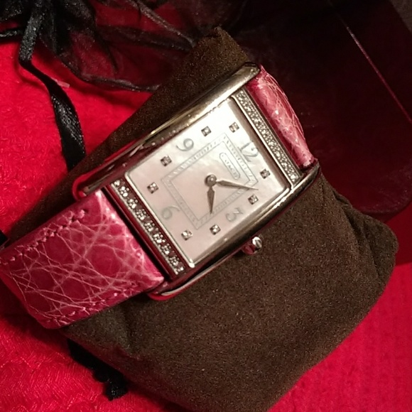 Authentic Ladies Coach face- pearl/real diamonds - Picture 8 of 8